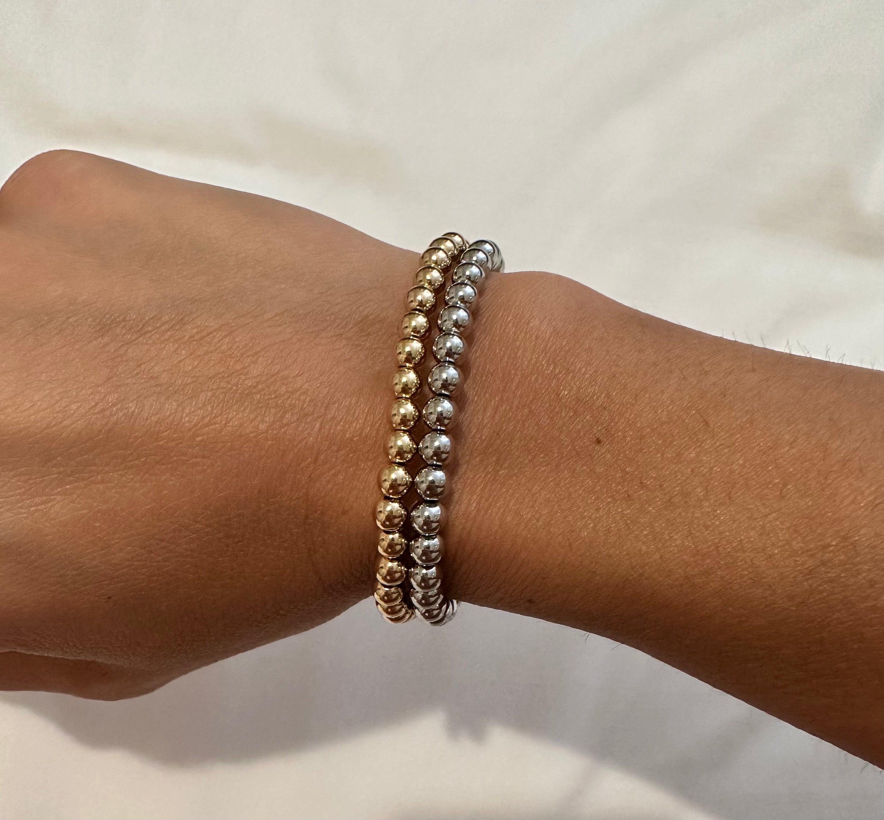 18k gold filled medium beaded Bracelet, Dainty Bracelet