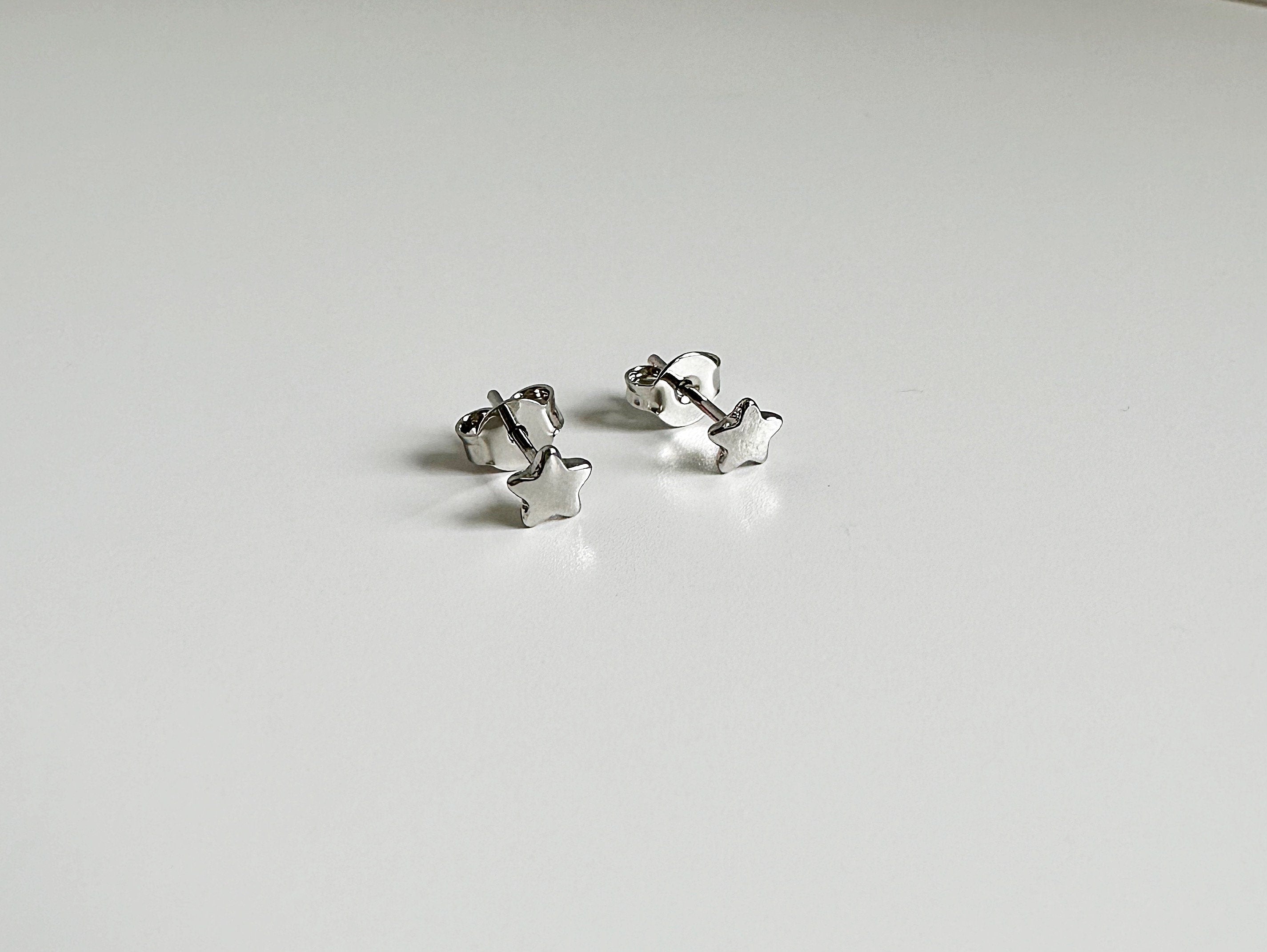 Rhodium Star Stud Earrings