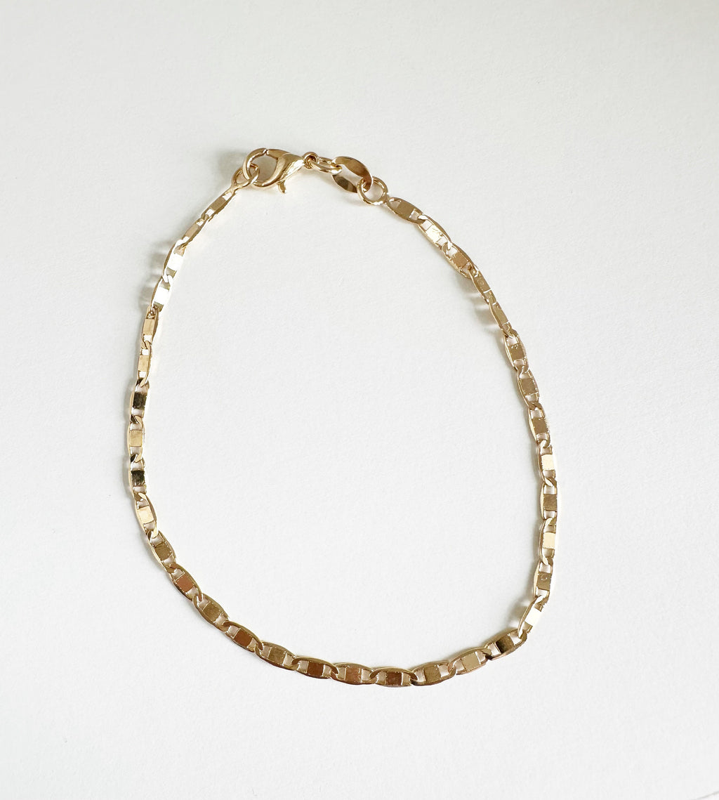 18k Gold Filled Mariner Chain Bracelet: Dainty Diamond Cut Bracelet