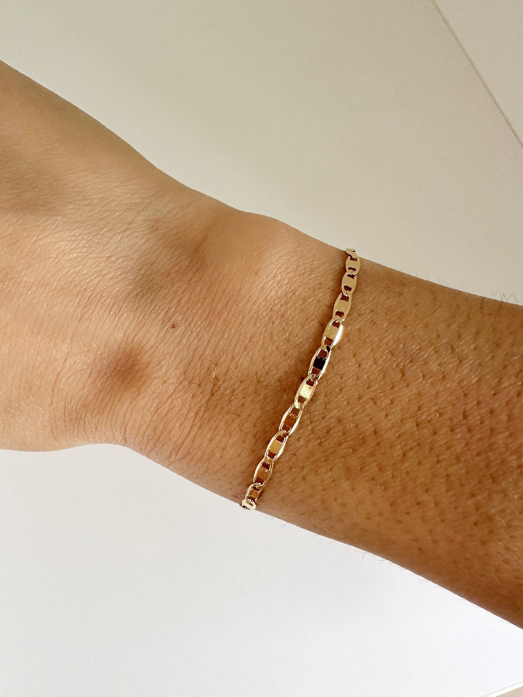 18k Gold Filled Mariner Chain Bracelet: Dainty Diamond Cut Bracelet