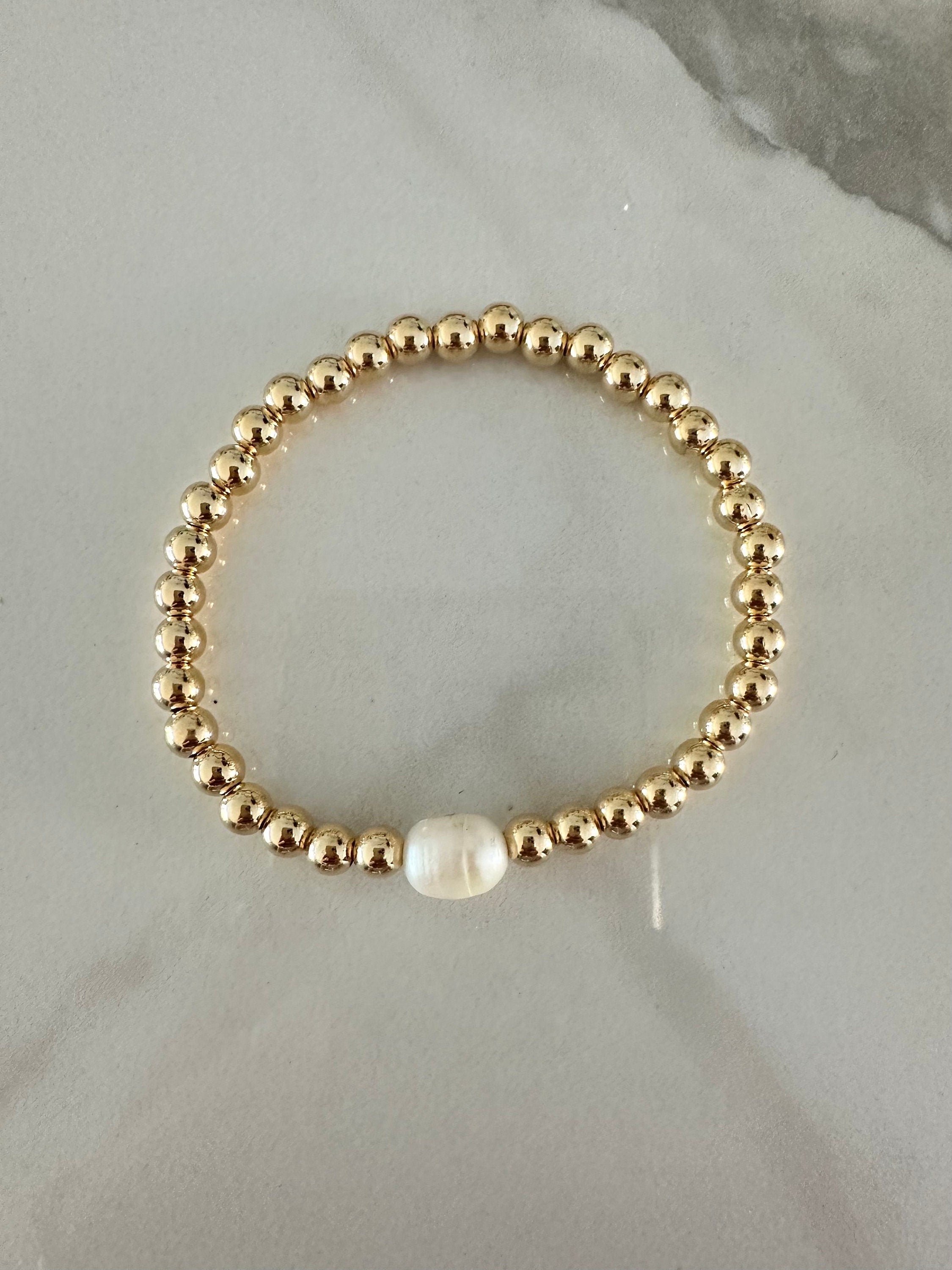 18k gold filled medium beaded Bracelet with Pearl
