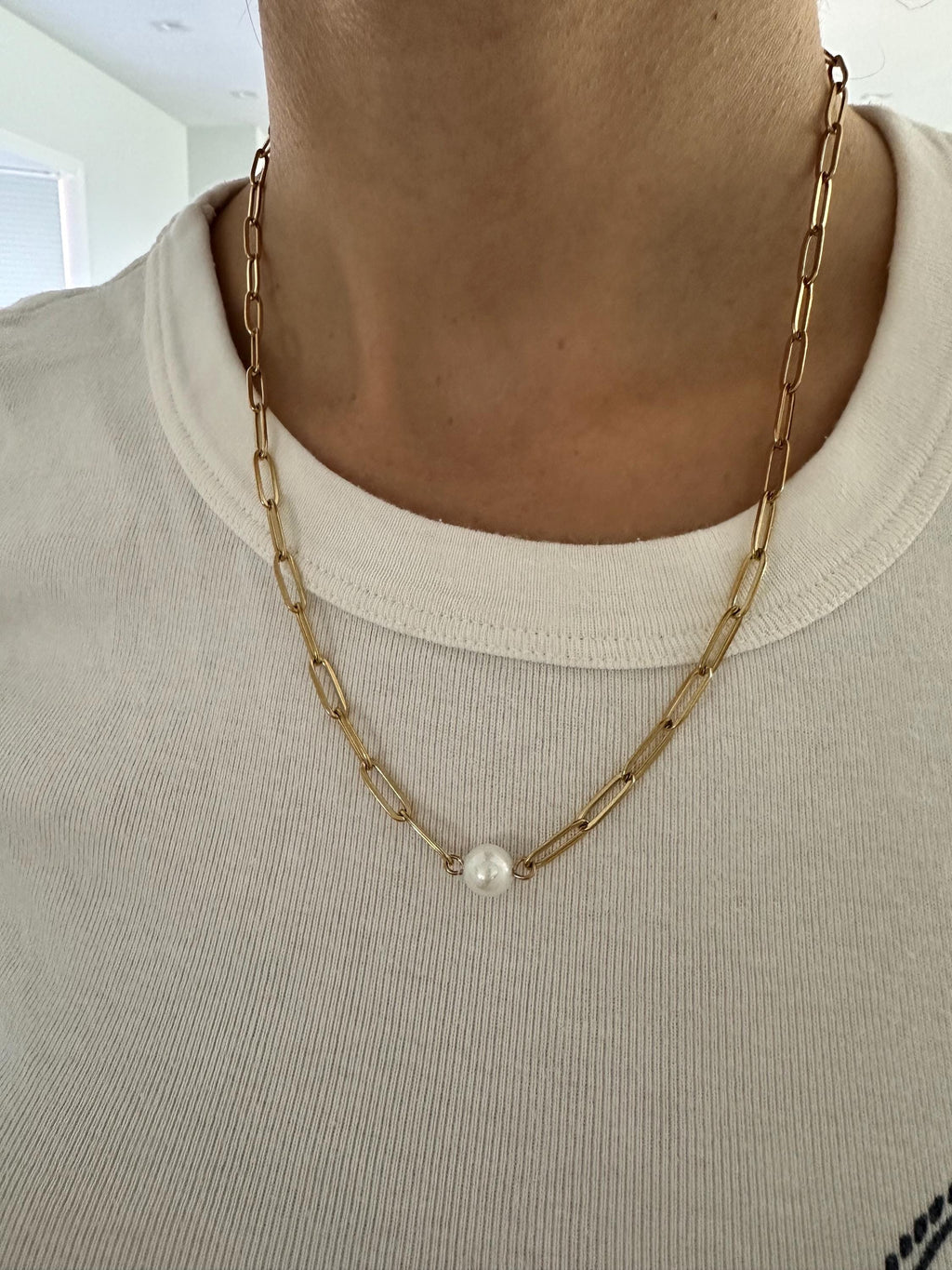 Pearl and Gold Paperclip Chain Necklace