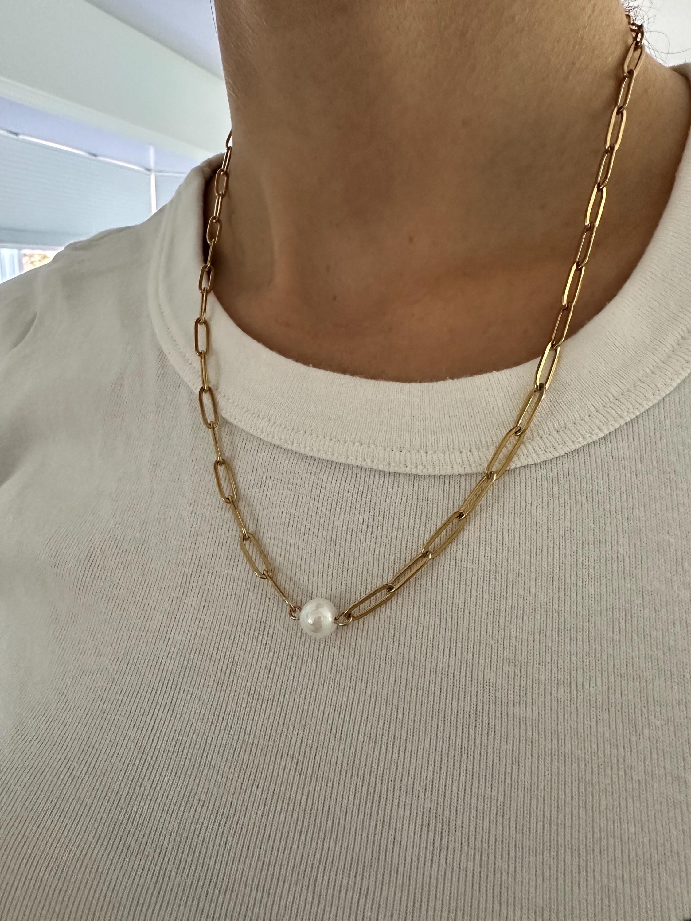 Pearl and Gold Paperclip Chain Necklace