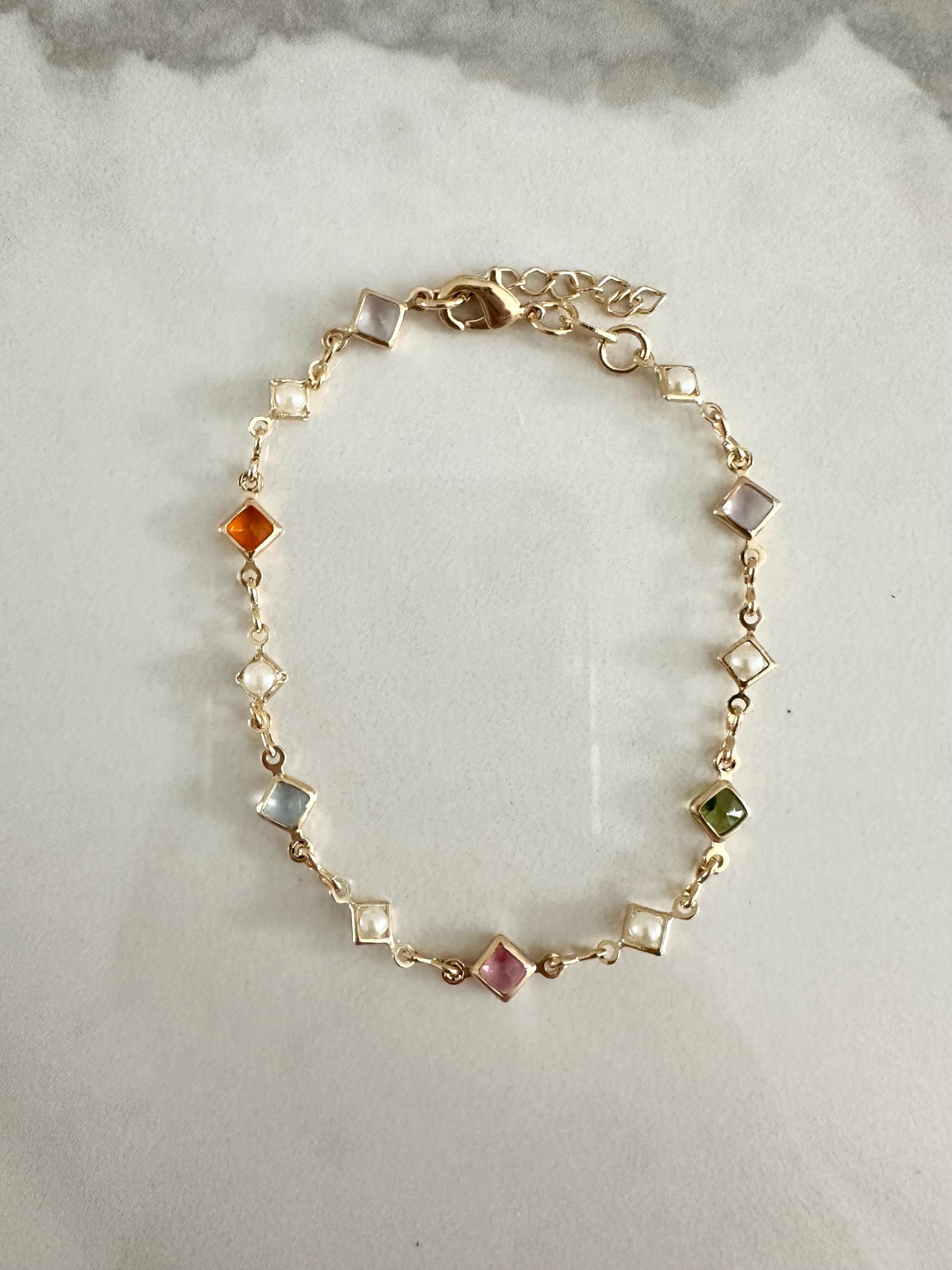 18k gold filled Multicolored Stone and Pearl Chain Bracelet, Dainty Bracelet