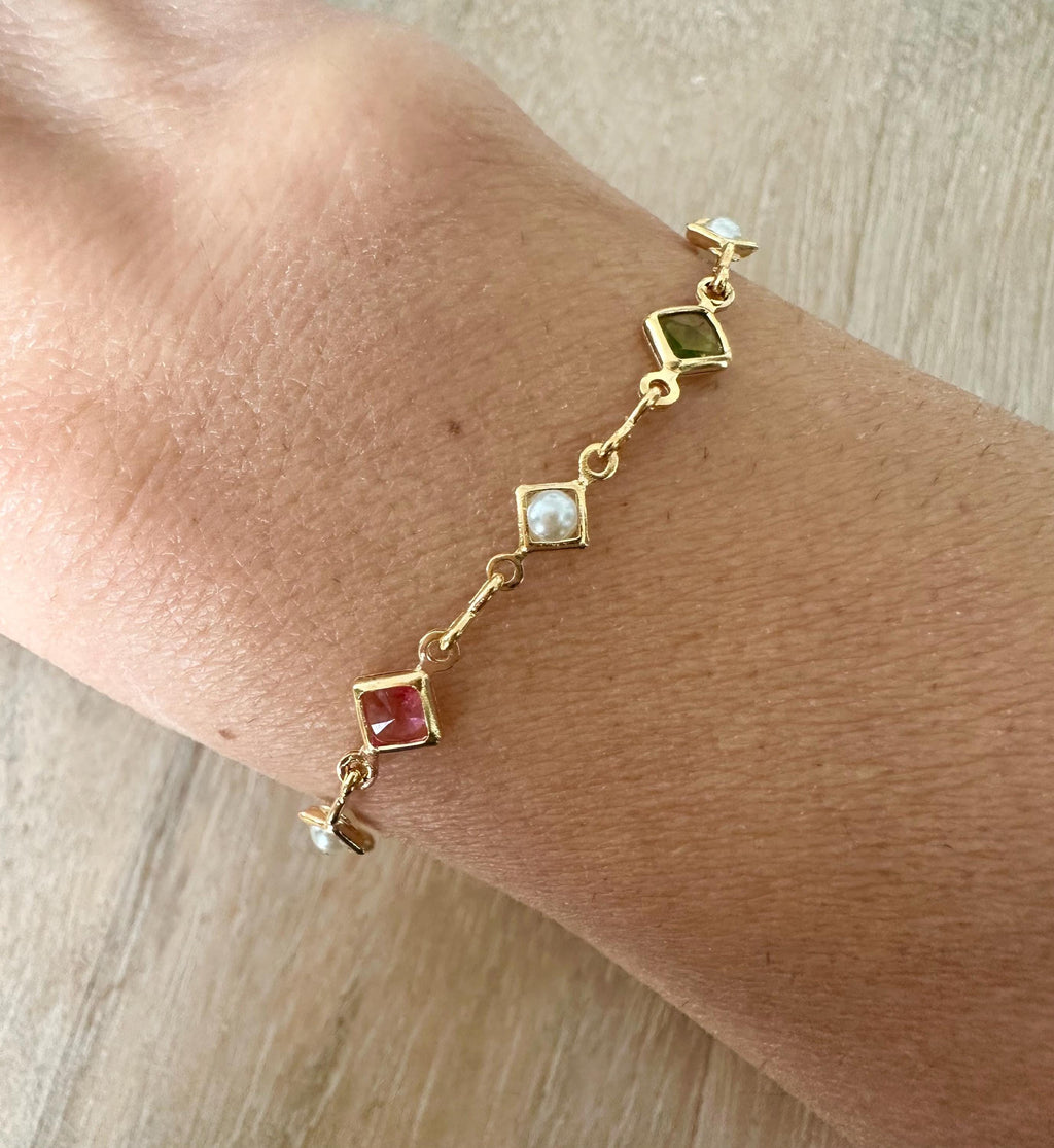 18k gold filled Multicolored Stone and Pearl Chain Bracelet, Dainty Bracelet